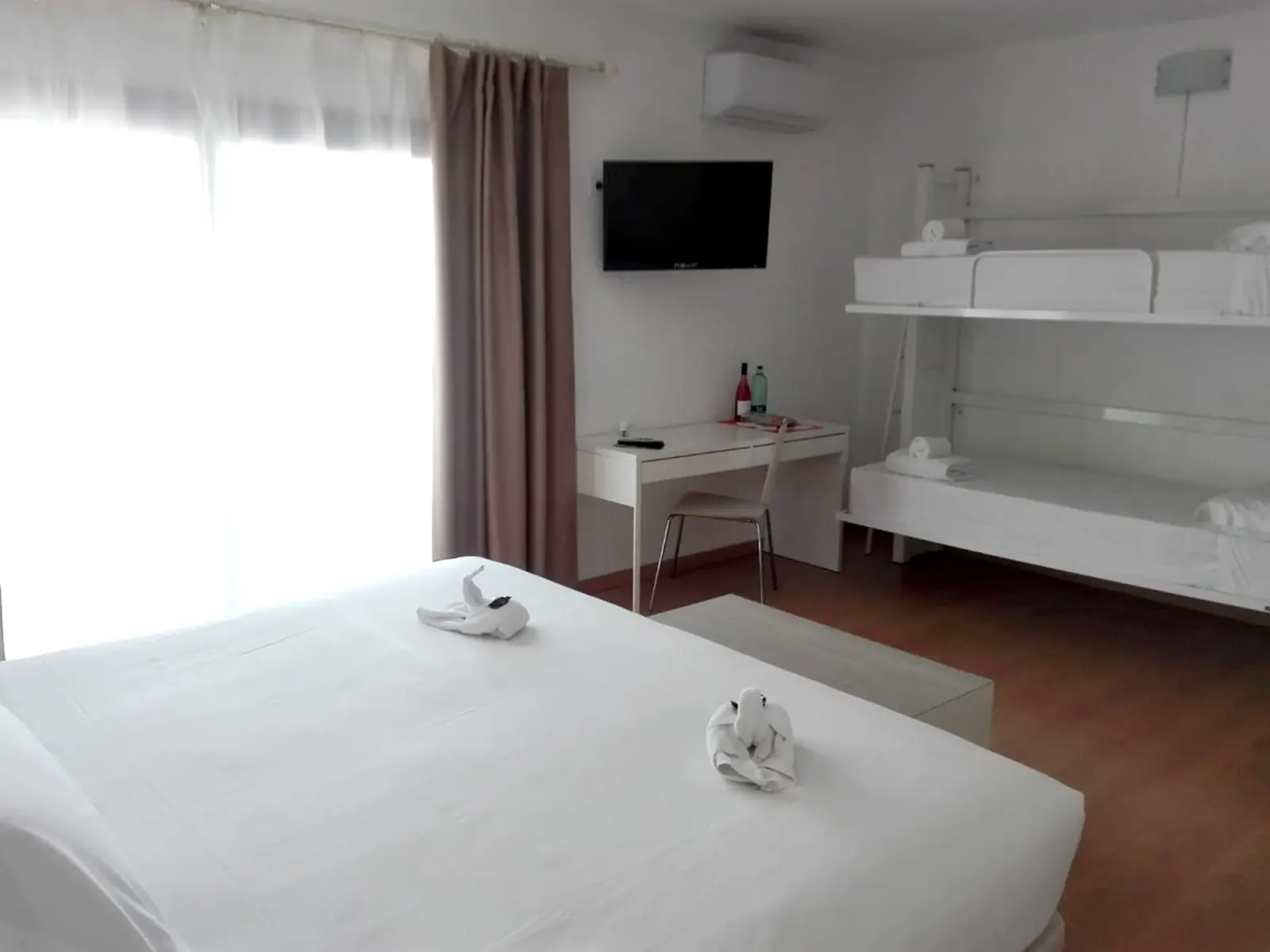 Habitación con literas